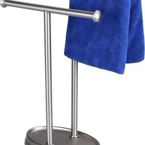 Umbra Towel Tree/heavy metal base T shape Double Tiered Silver Towel Holder
